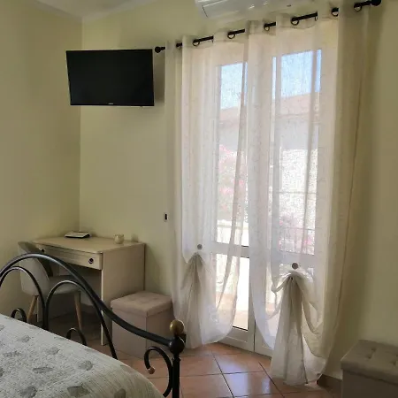 Acero Rosso * Масса-Мартана