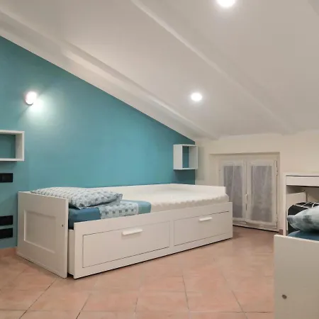 Дом отдыха Acero Rosso Масса-Мартана