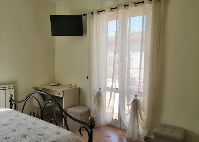 Acero Rosso * Massa Martana