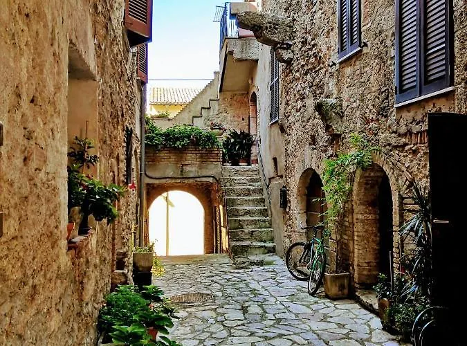 Acero Rosso Massa Martana